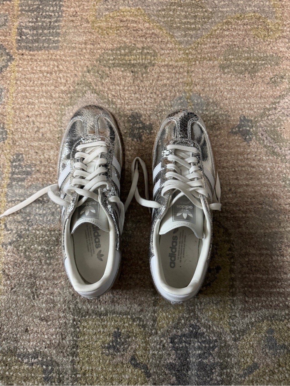 Adidas Samba OG Women's
Sneakers - Silver/White